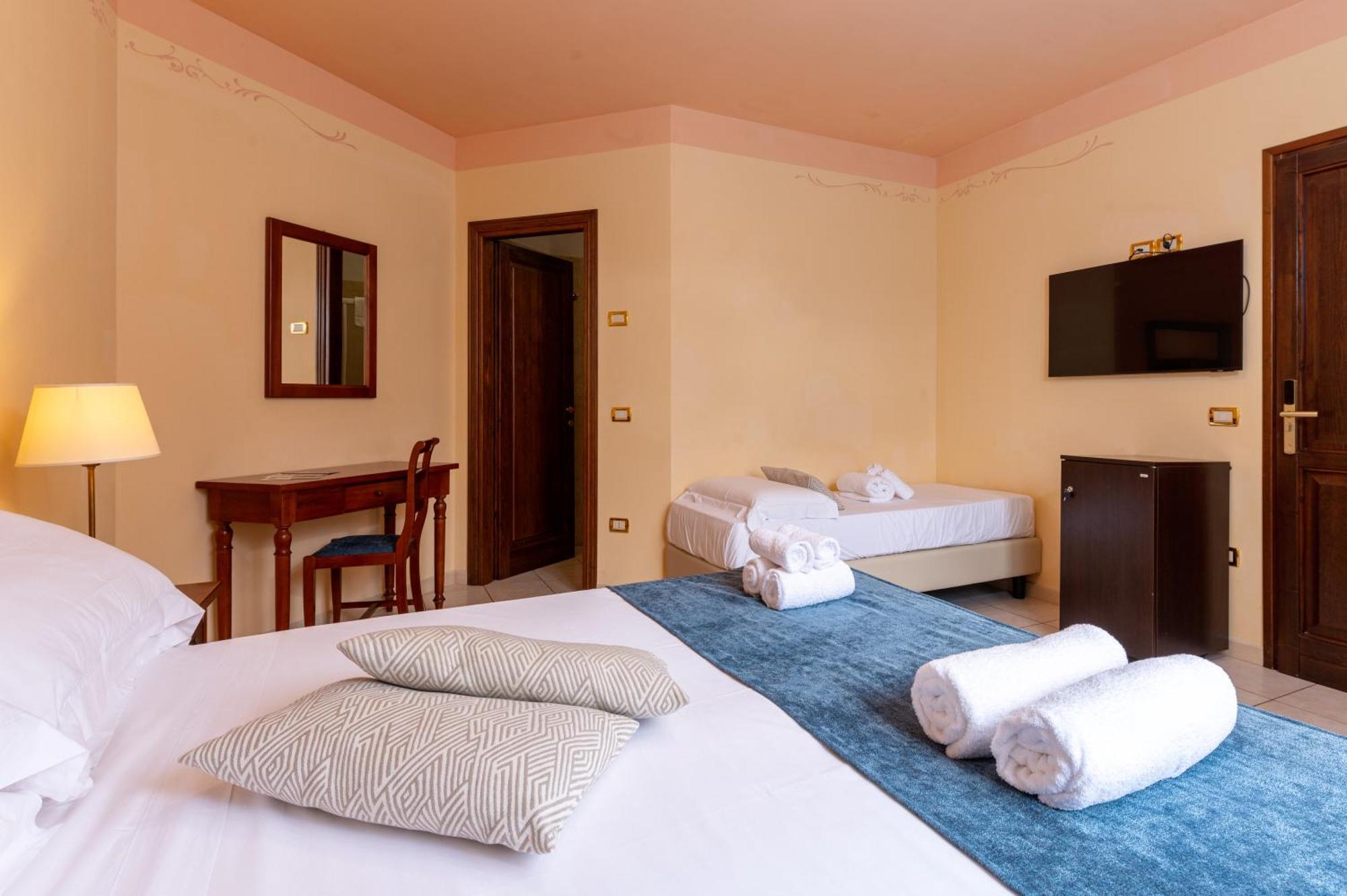 Il Cigliere Wellness Spa Resort Riparbella Exteriör bild